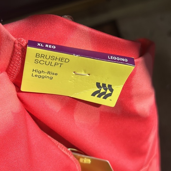 All In Motion brushed sculpt high rise leggings. Brand New! - Picture 6 of 8